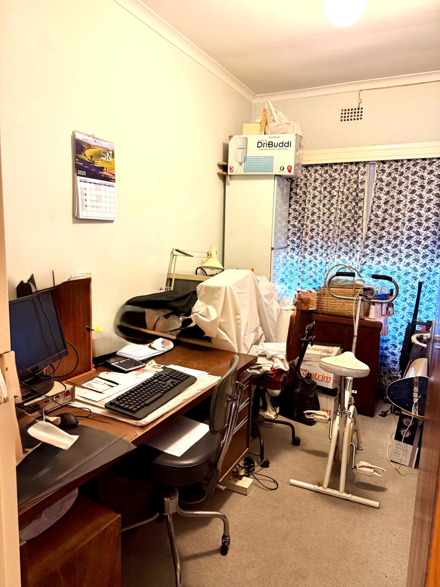 4 Bedroom Property for Sale in Bergzicht Western Cape